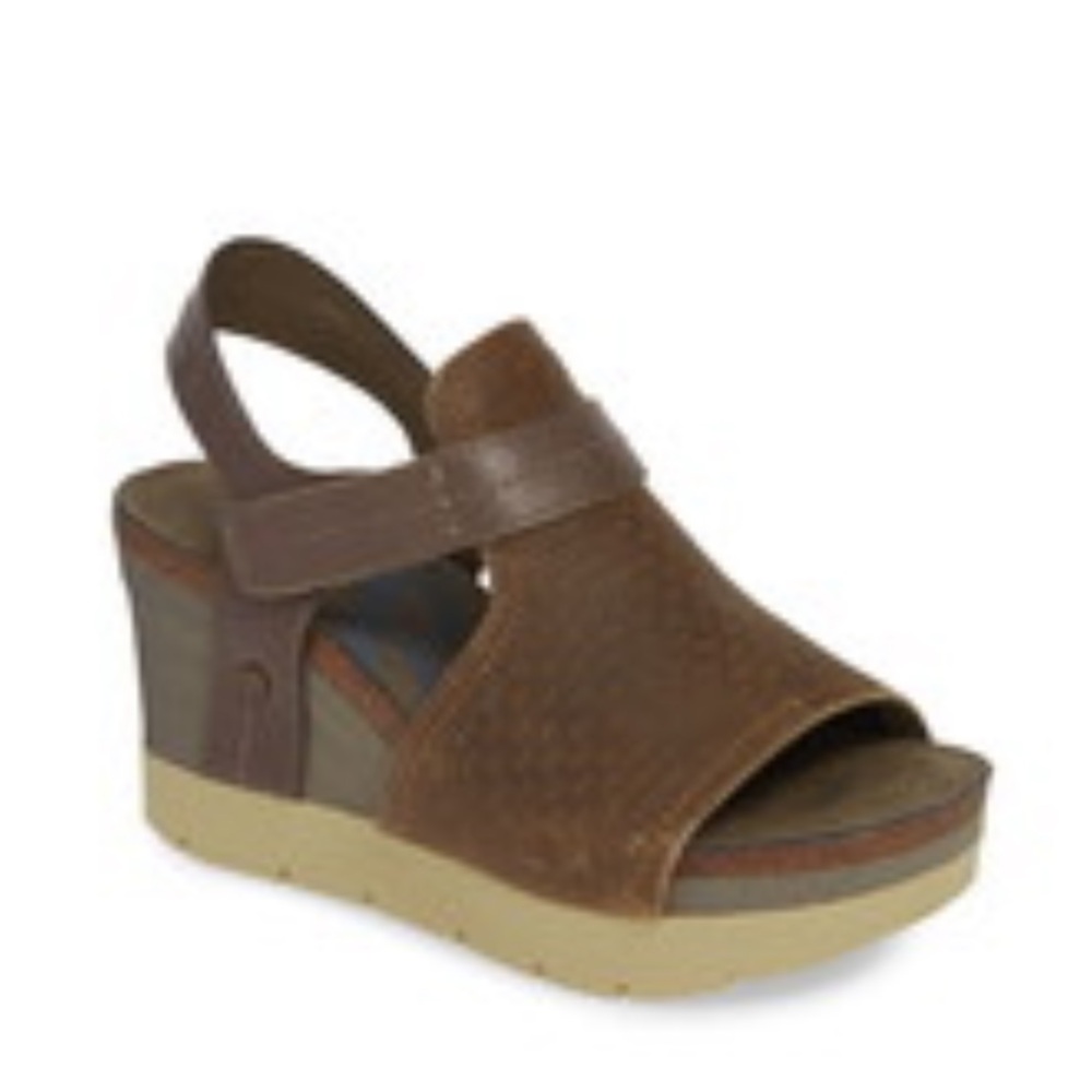 NEW OTBT waypoint distressed wedge Brown Wedge Sandals size 9 - Picture 2 of 12